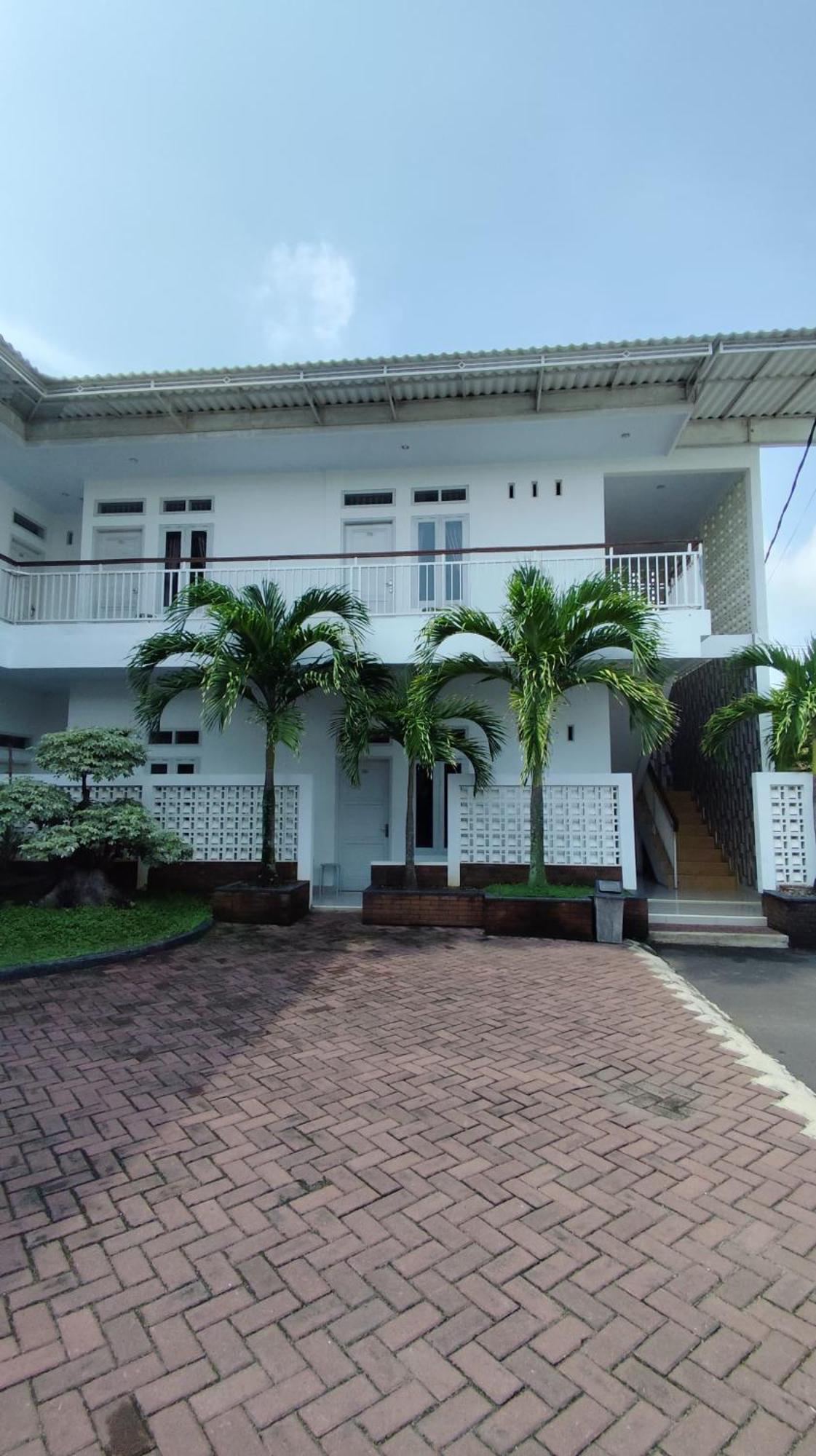 Backyard Guest House Banjar (West Java) Exterior foto
